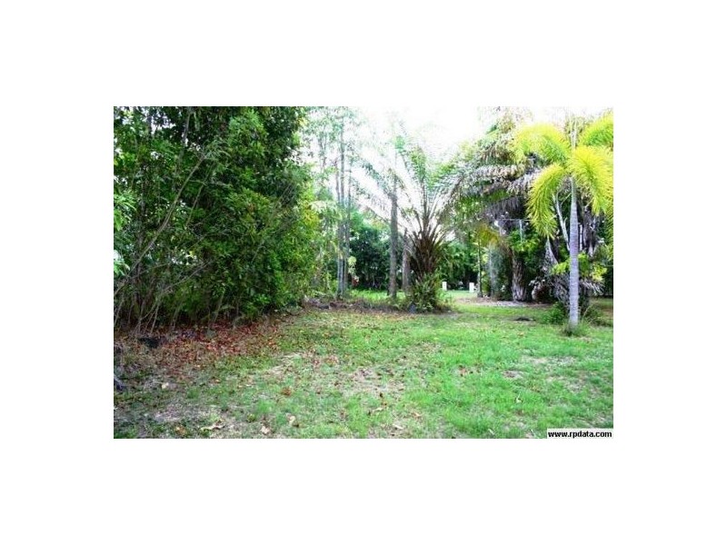 Clifton Beach QLD 4879