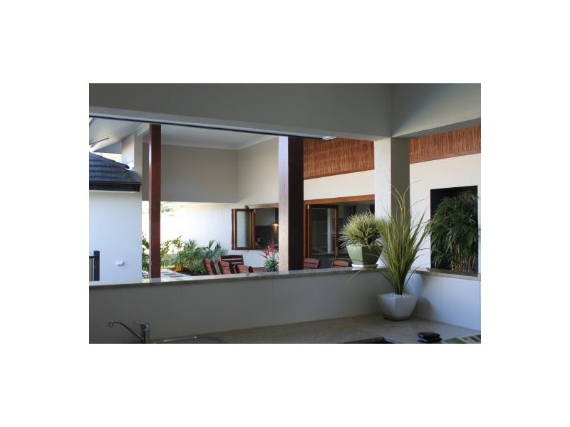 7 Bushlark Place, Smithfield QLD 4878