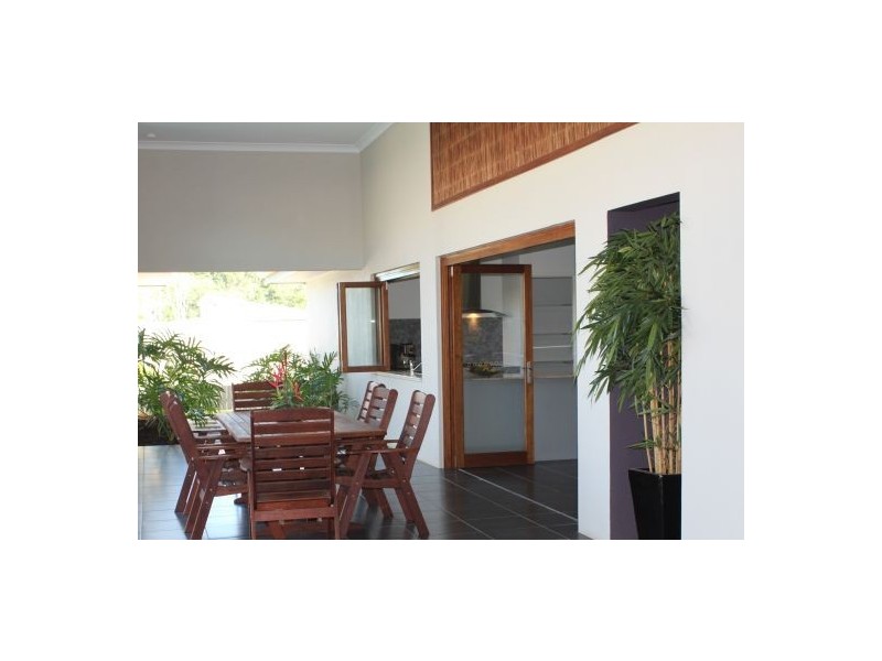 7 Bushlark Place, Smithfield QLD 4878