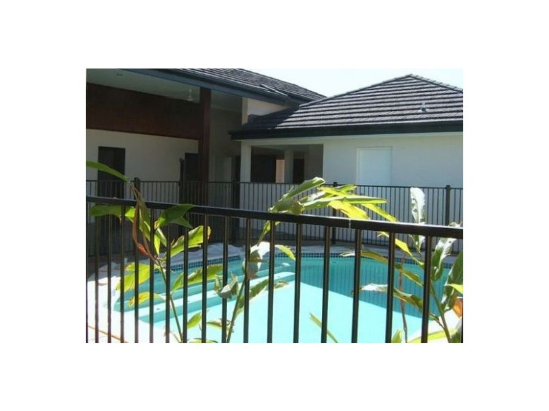 7 Bushlark Place, Smithfield QLD 4878