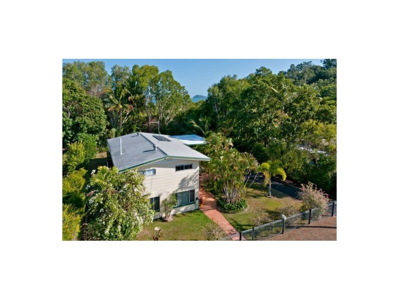 Trinity Beach QLD 4879