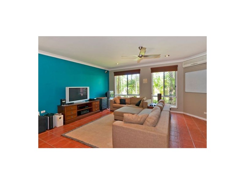 Kewarra Beach QLD 4879