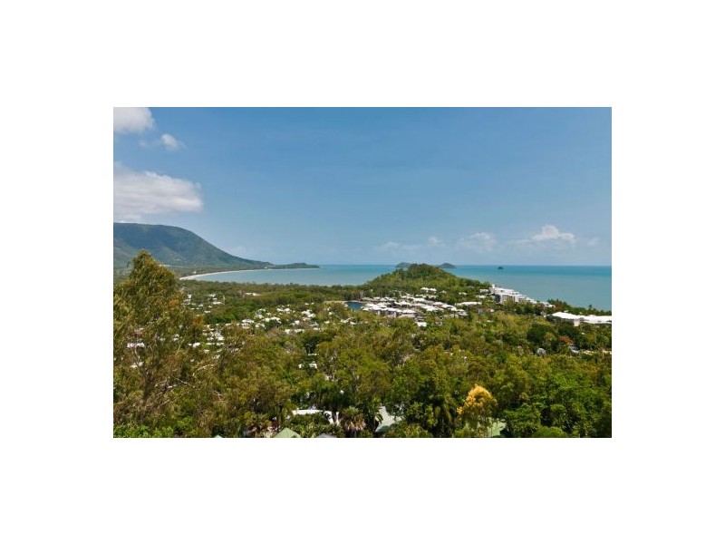 Trinity Beach QLD 4879