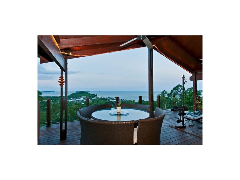 Trinity Beach QLD 4879