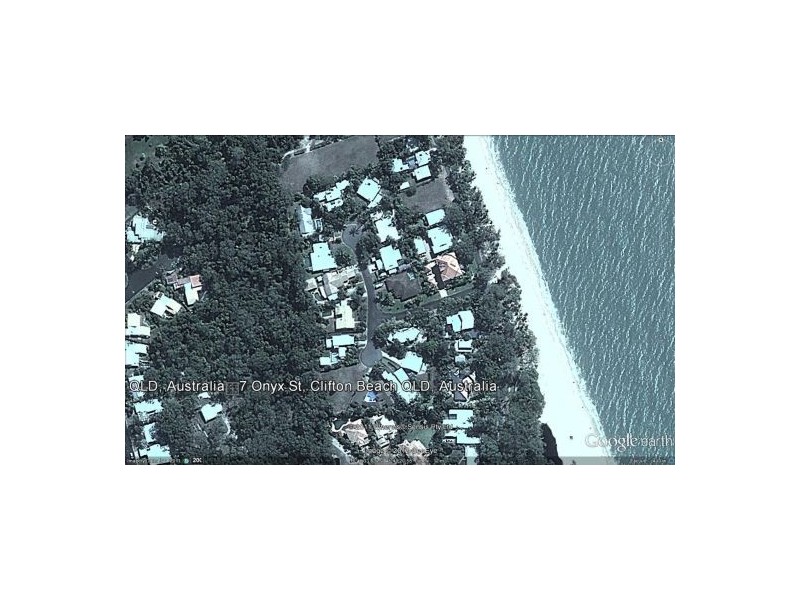 7 ONYX ST., Clifton Beach QLD 4879