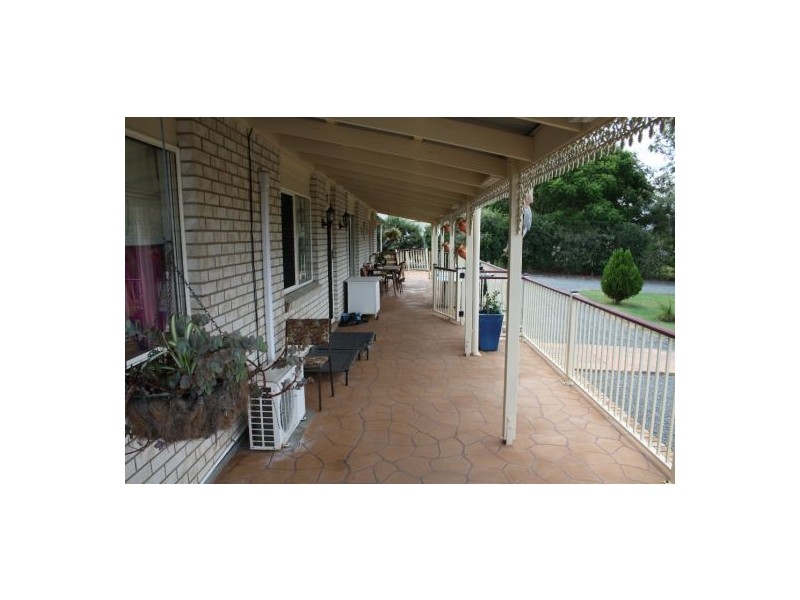 6 Inman Street, Tiaro QLD 4650