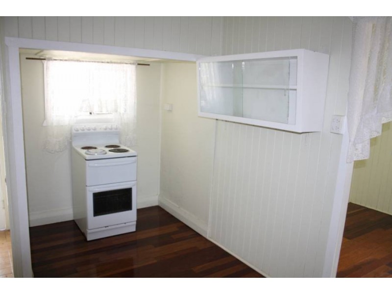 24 Cran Street, Tinana QLD 4650