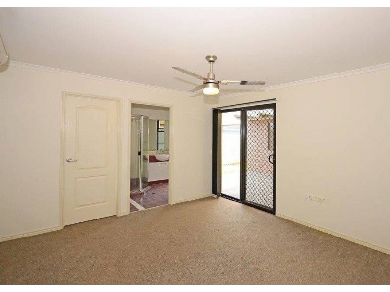 1/11 Lockerbie Court, Kawungan QLD 4655