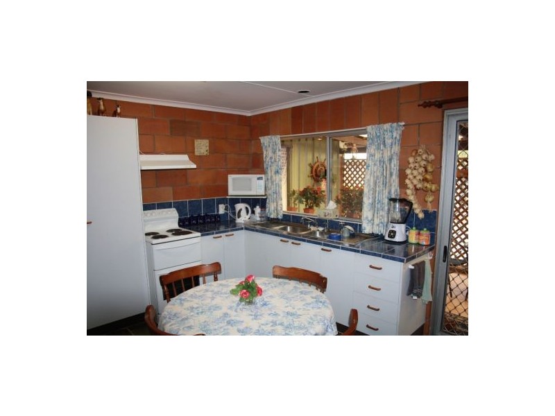 6 Tapscott Street, Tinana QLD 4650