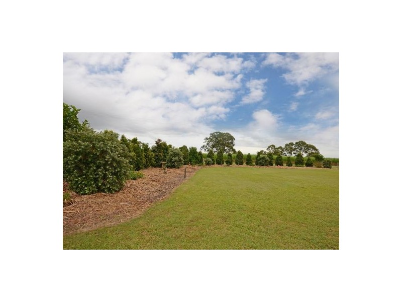 698 Walkers Point Road, Walkers Point QLD 4650