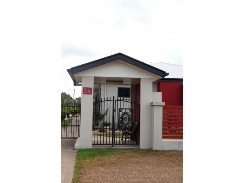 Unit 3/24 Wolseley Street, Granville QLD 4650