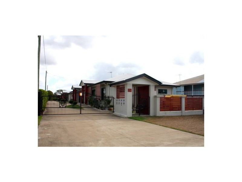 Unit 3/24 Wolseley Street, Granville QLD 4650