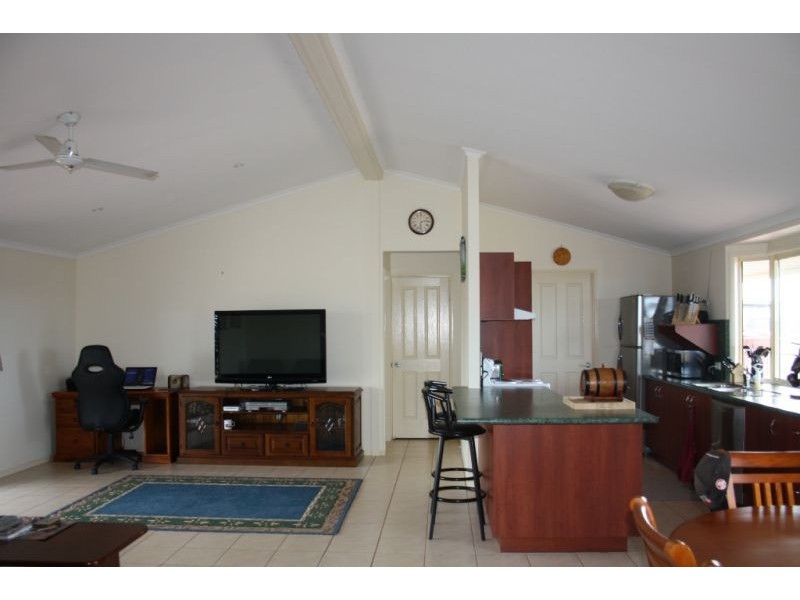 58 Jones Road East, Mungar QLD 4650