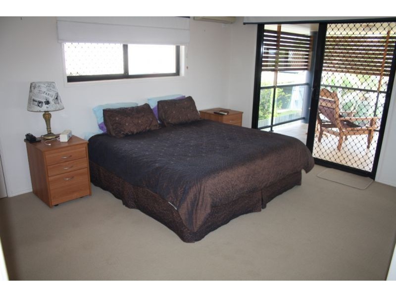 6 Bamsey Court, Avenell Heights QLD 4670