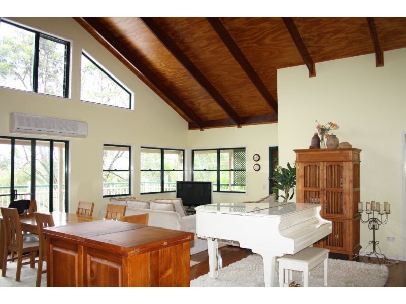 29 Boronia Drive, Poona QLD 4650