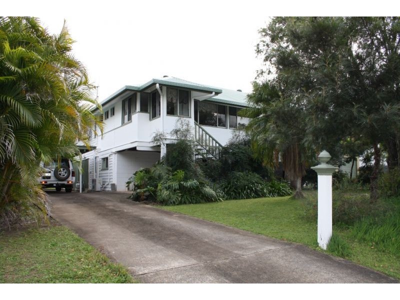 12 Yaralla Street, Maryborough QLD 4650