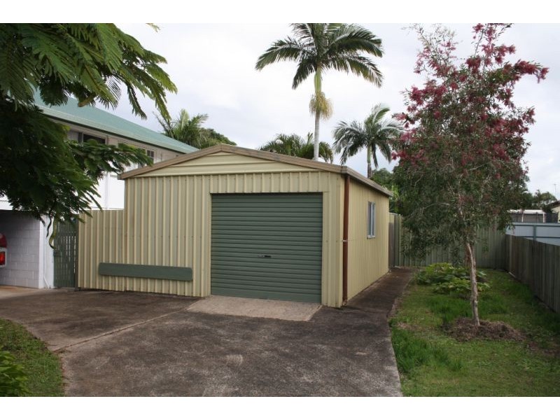 12 Yaralla Street, Maryborough QLD 4650