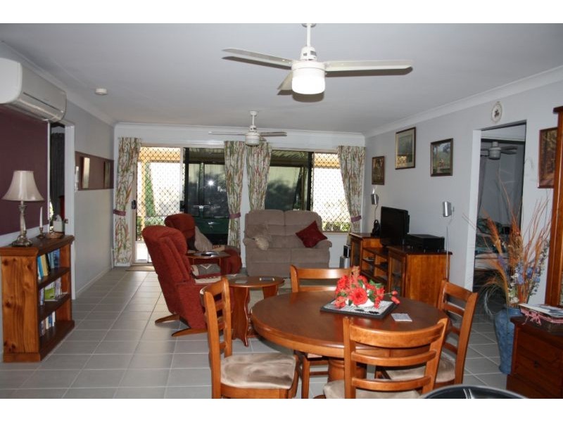 38 Vaughan Street, Aldershot QLD 4650