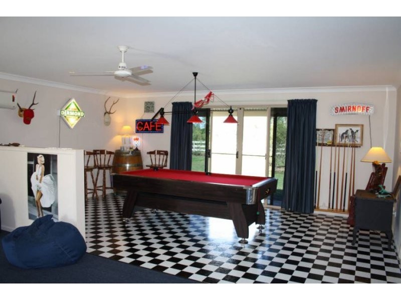 17 Meadow Drive, Yengarie QLD 4650