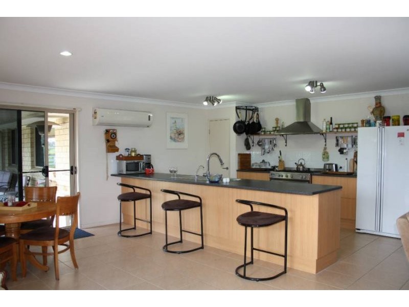 17 Meadow Drive, Yengarie QLD 4650