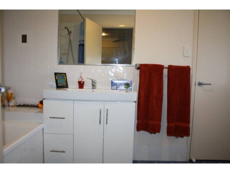 17 Meadow Drive, Yengarie QLD 4650