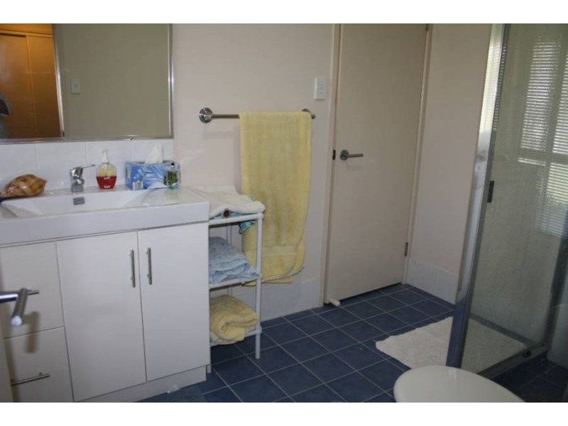 17 Meadow Drive, Yengarie QLD 4650