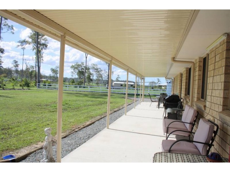 17 Meadow Drive, Yengarie QLD 4650