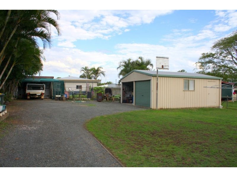 31 Regent Street, Granville QLD 4650
