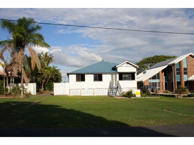 31 Regent Street, Granville QLD 4650