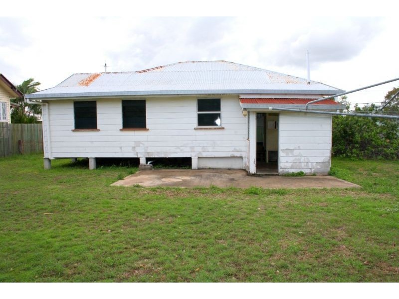 17 Eva Street, Maryborough QLD 4650