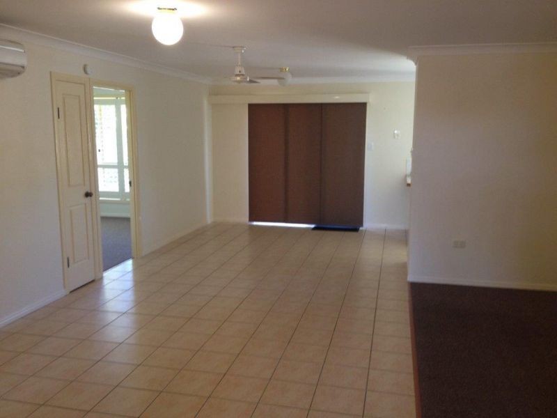 1/79 Murphy Street, Point Vernon QLD 4655