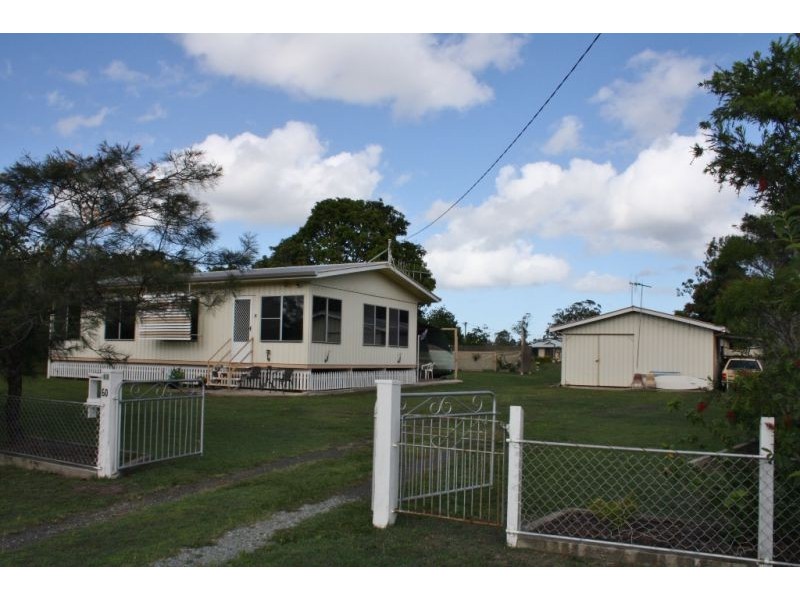 60 Robertson Street, Torbanlea QLD 4662
