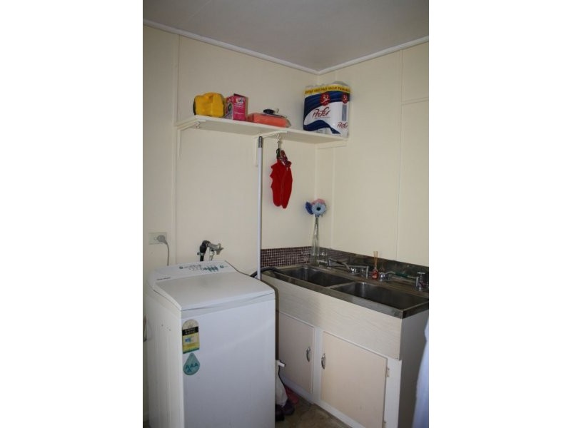 60 Robertson Street, Torbanlea QLD 4662