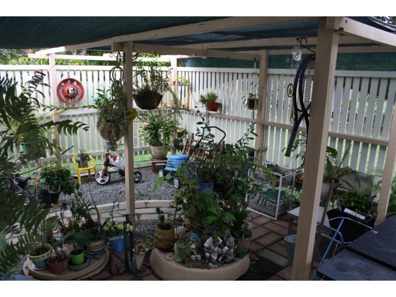 60 Robertson Street, Torbanlea QLD 4662