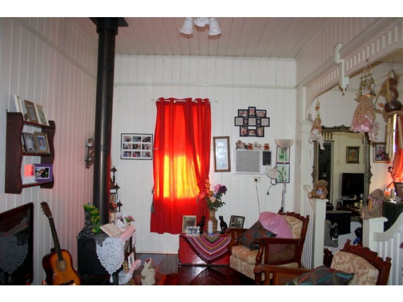 90 Churchill Street, Maryborough QLD 4650