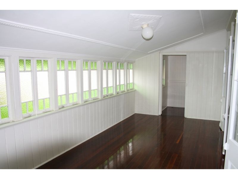 90 Churchill Street, Maryborough QLD 4650