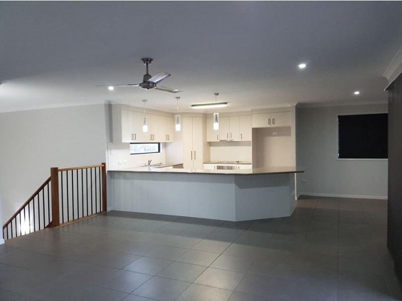 21 Annette Street, Dundowran Beach QLD 4655