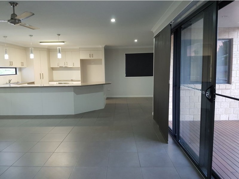 21 Annette Street, Dundowran Beach QLD 4655