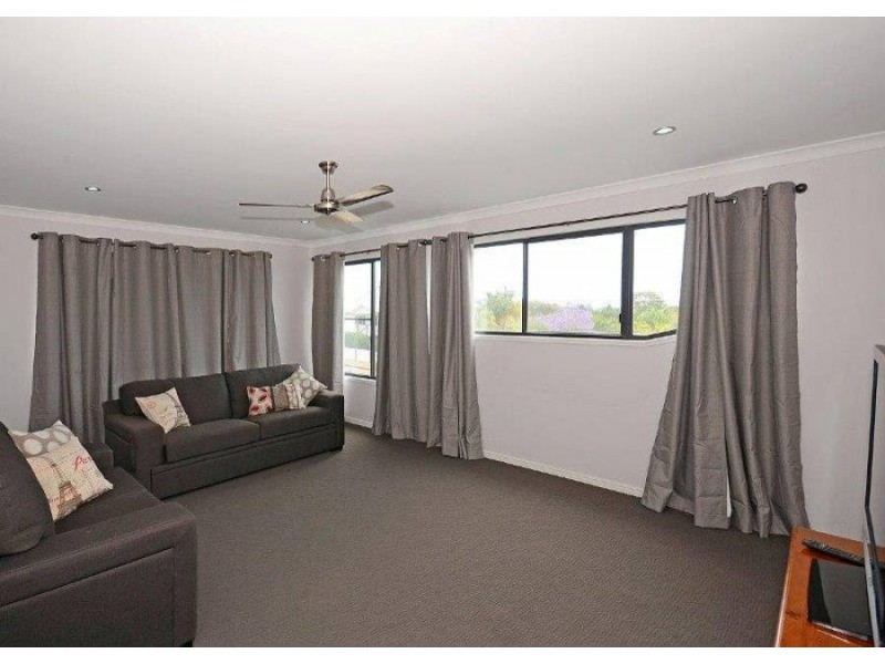 21 Annette Street, Dundowran Beach QLD 4655