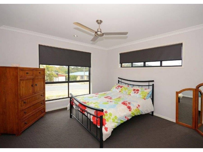 21 Annette Street, Dundowran Beach QLD 4655