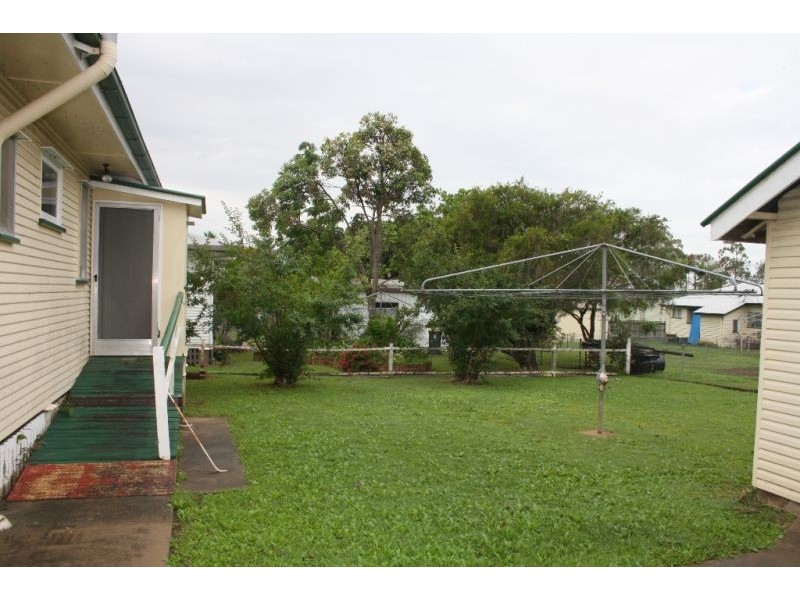 9 Wynne Parade, Maryborough QLD 4650
