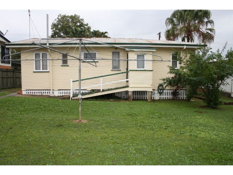 9 Wynne Parade, Maryborough QLD 4650
