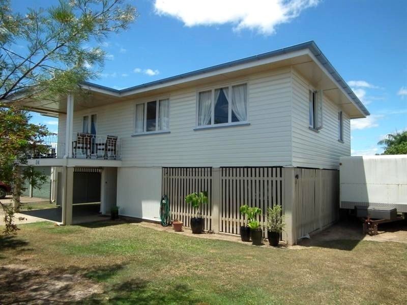 24 Stafford Street, Maryborough QLD 4650