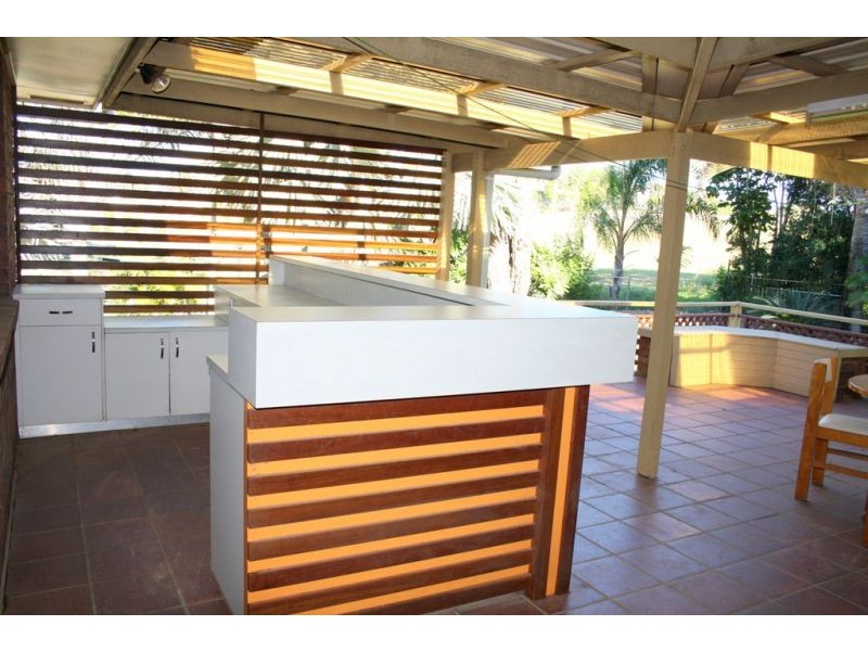27 Jacaranda Avenue, Tinana QLD 4650