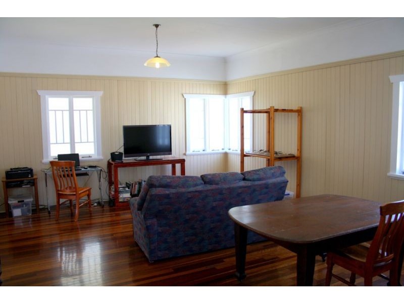 23 Grosvenor Street, Maryborough QLD 4650