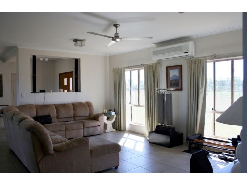 23 Louden Close, Yengarie QLD 4650