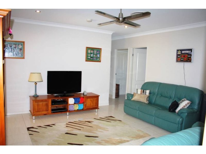 5 Woodville Street, Maryborough QLD 4650