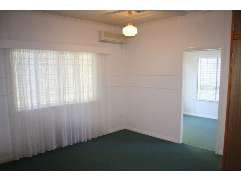 328 Lennox Street, Maryborough QLD 4650