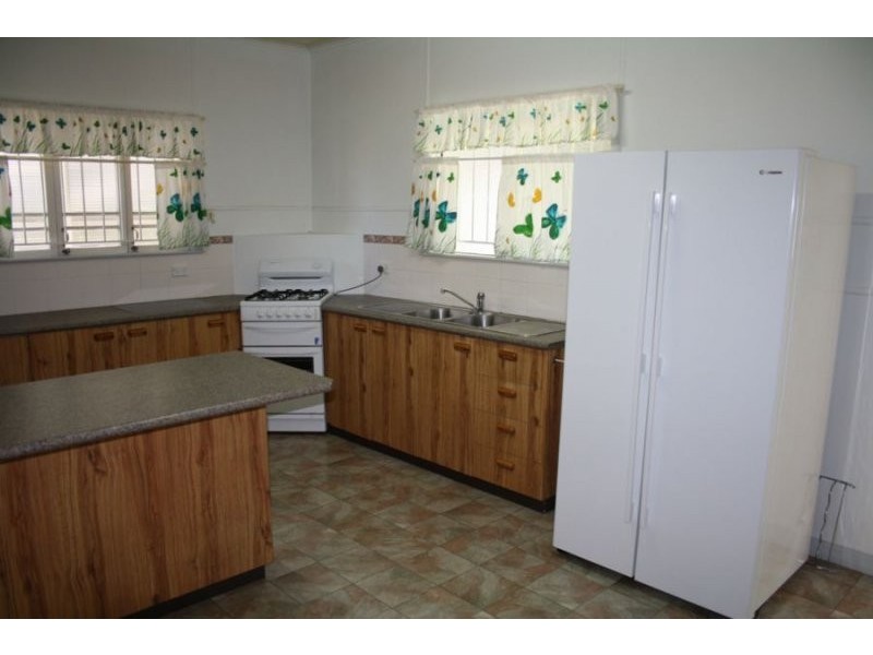 328 Lennox Street, Maryborough QLD 4650