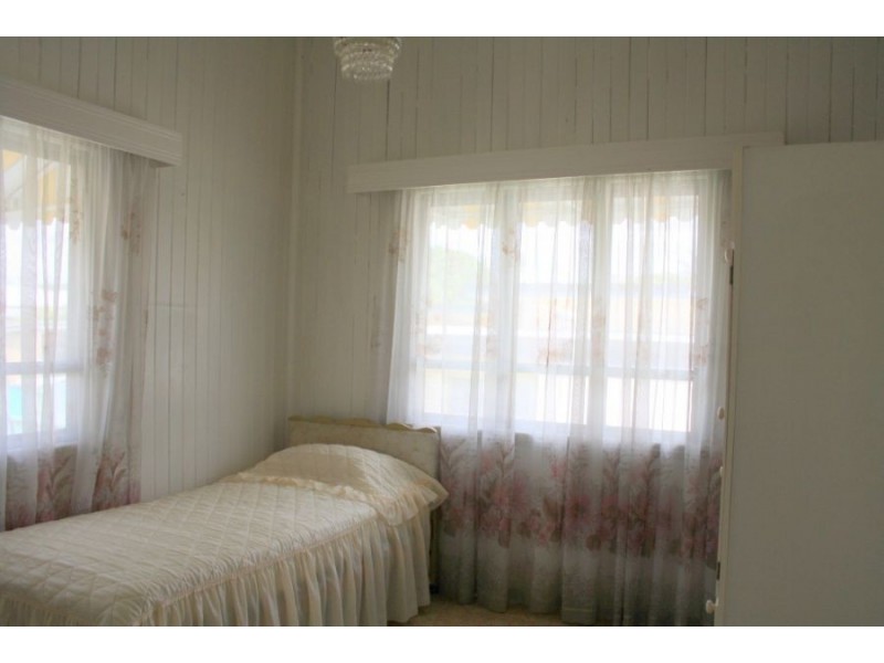 8 Garden Street, Maryborough QLD 4650